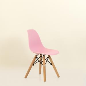 Стул детский Eames розовый
